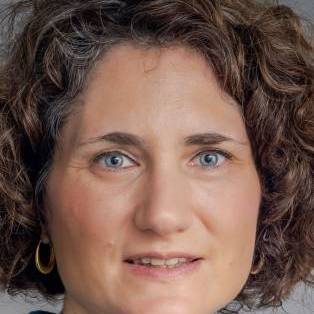 Author / Speaker - Lara Feigel