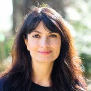 Author / Speaker - Valérie Perrin