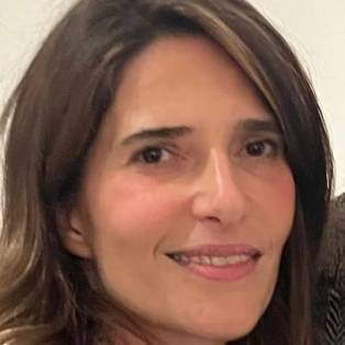 Author / Speaker - Lavinia Filippi