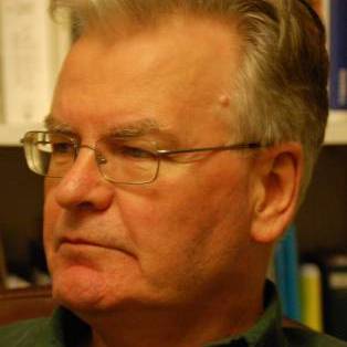 Author / Speaker - Robert Hewison